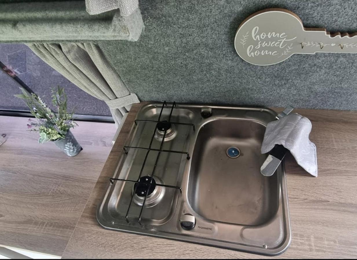 Retro Camper Hire 호텔 더블린 외부 사진