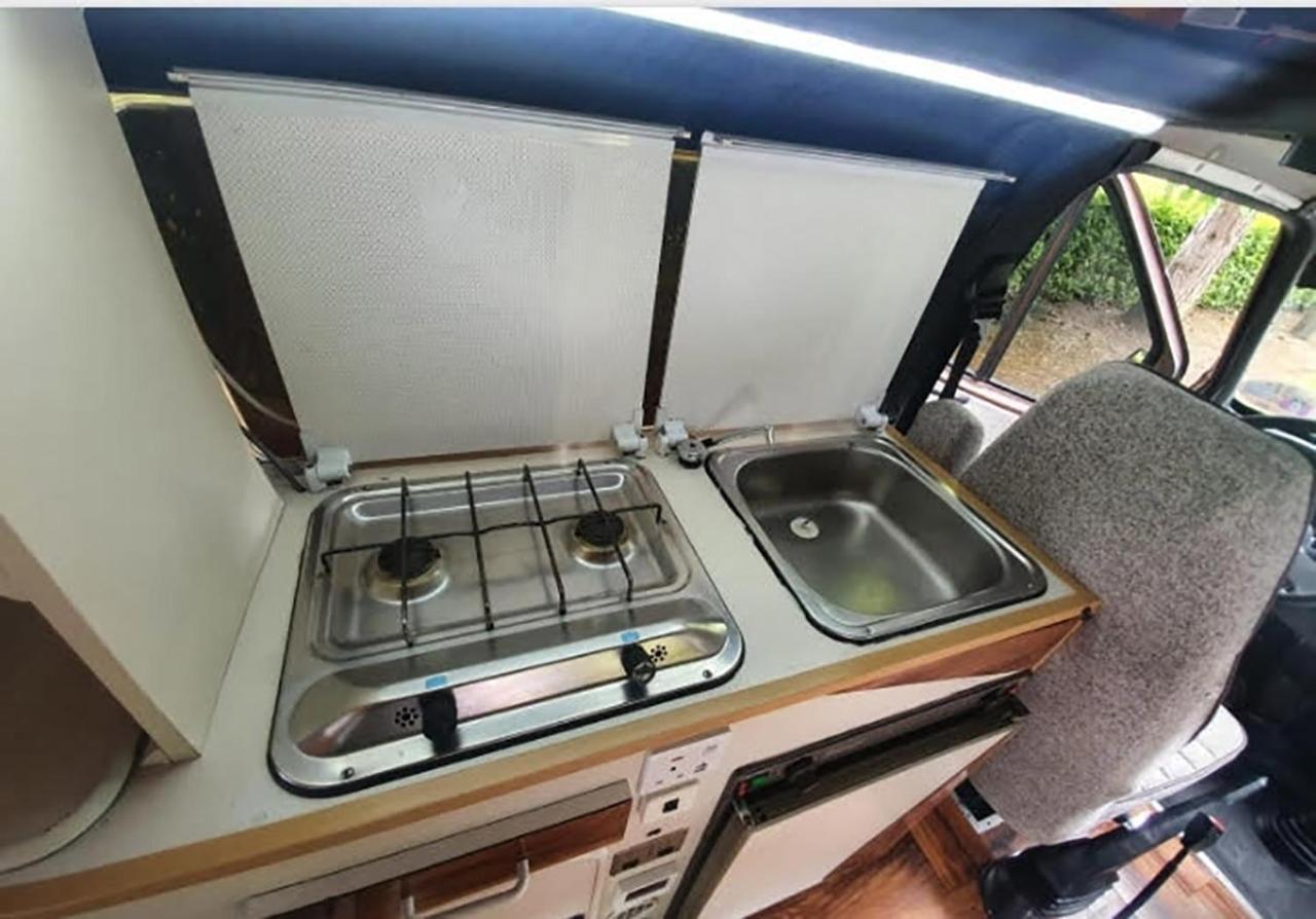 Retro Camper Hire 호텔 더블린 외부 사진