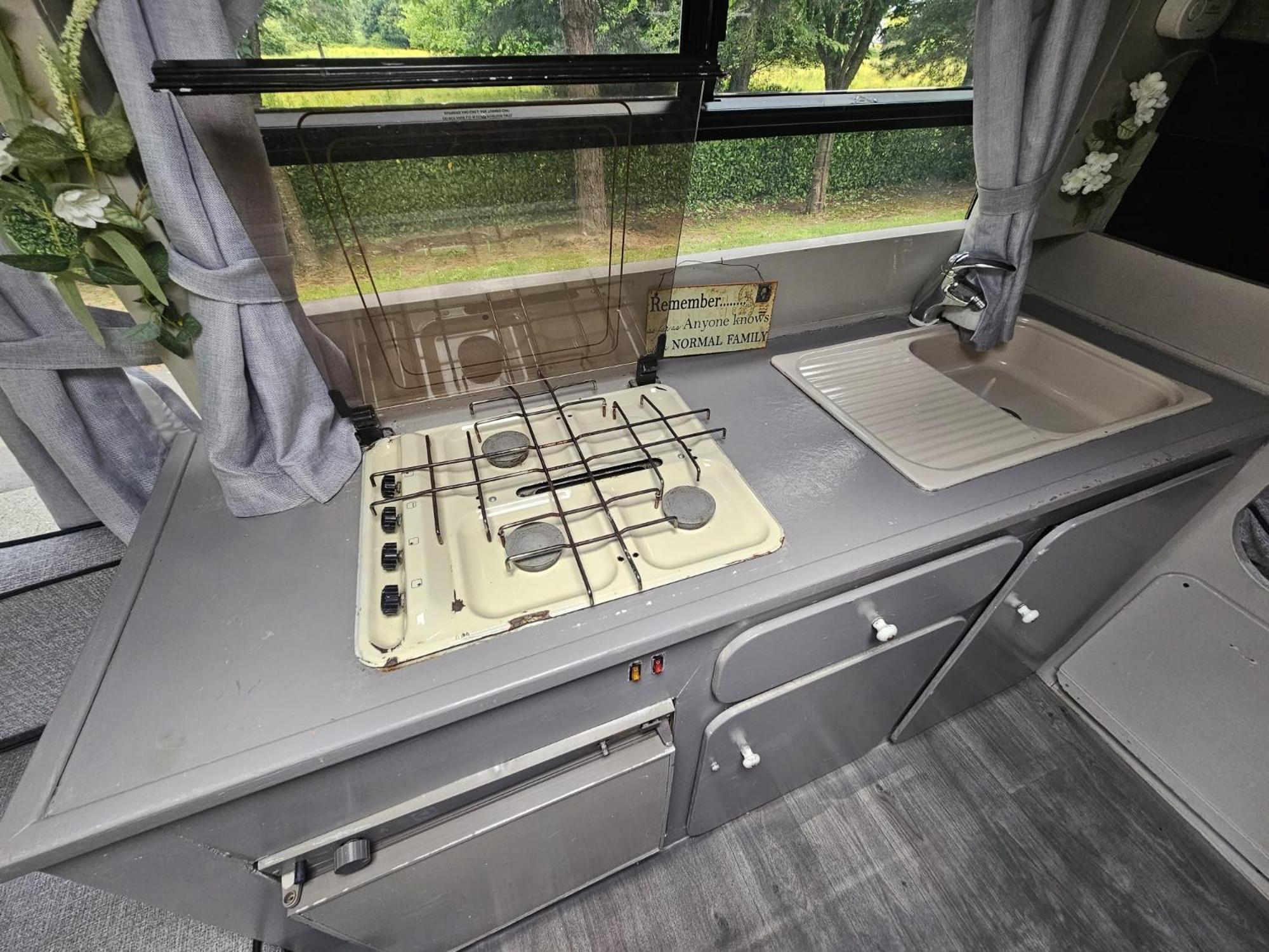 Retro Camper Hire 호텔 더블린 외부 사진